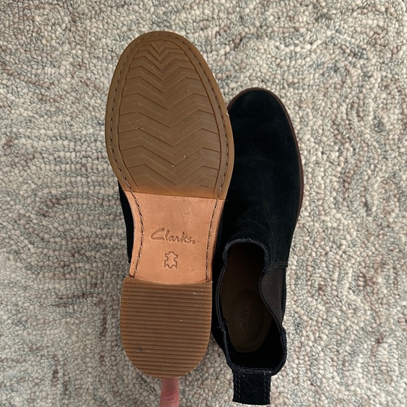 Clarks Shoes - Clarks Women's Clarkdale Arlo Low Heel Ankle Boots